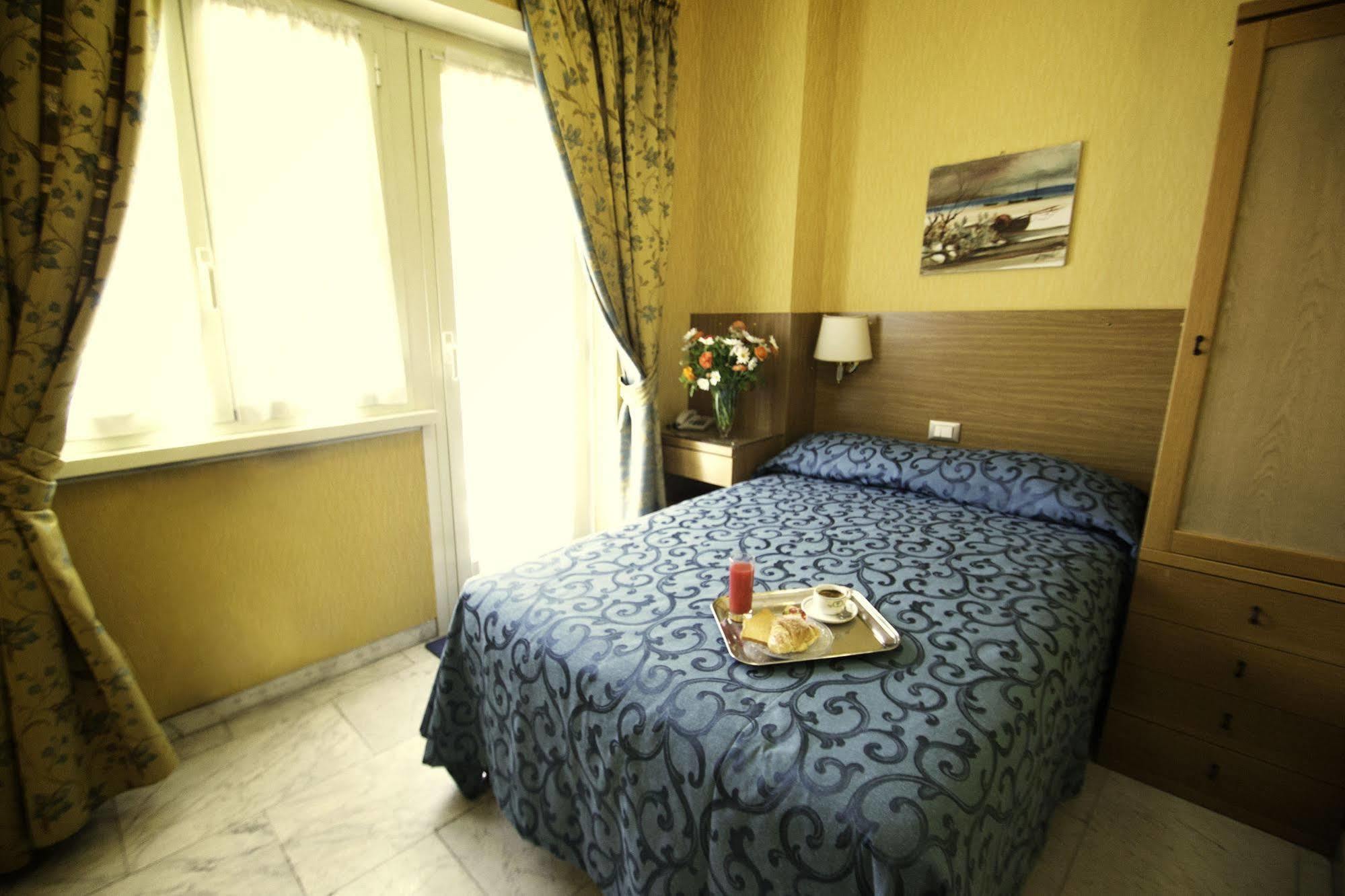 York Hotel Roma Ngoại thất bức ảnh
