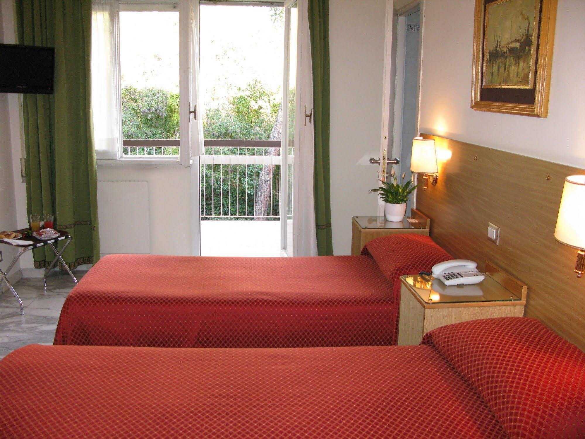 York Hotel Roma Ngoại thất bức ảnh